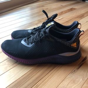 Adidas alphabounce